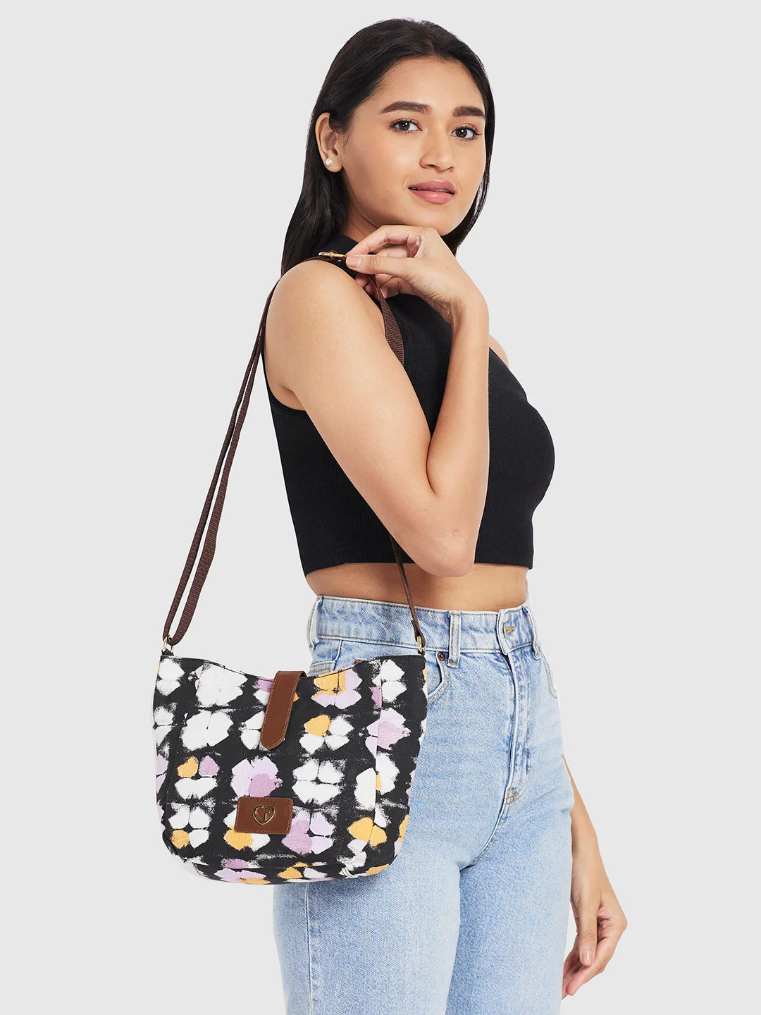 Caprese Enora Medium Black Crossbody Bag - Image 3
