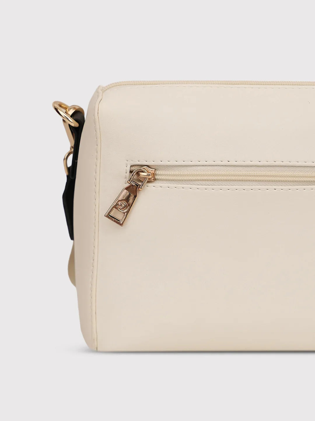 Caprese Trinity Medium Cream Sling Bag - Image 5