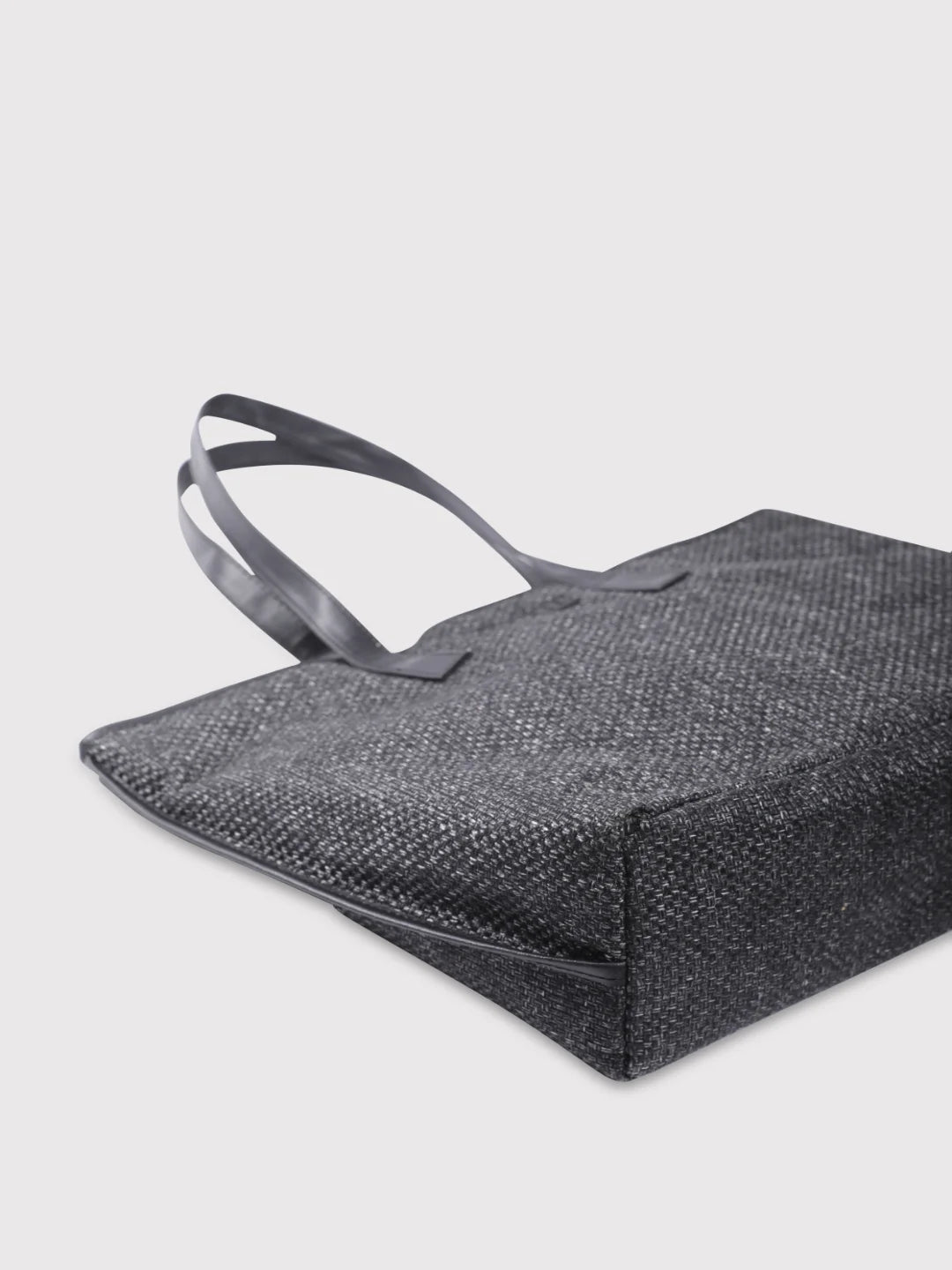 Caprese Alicia Large Black Tote Bag - Image 9