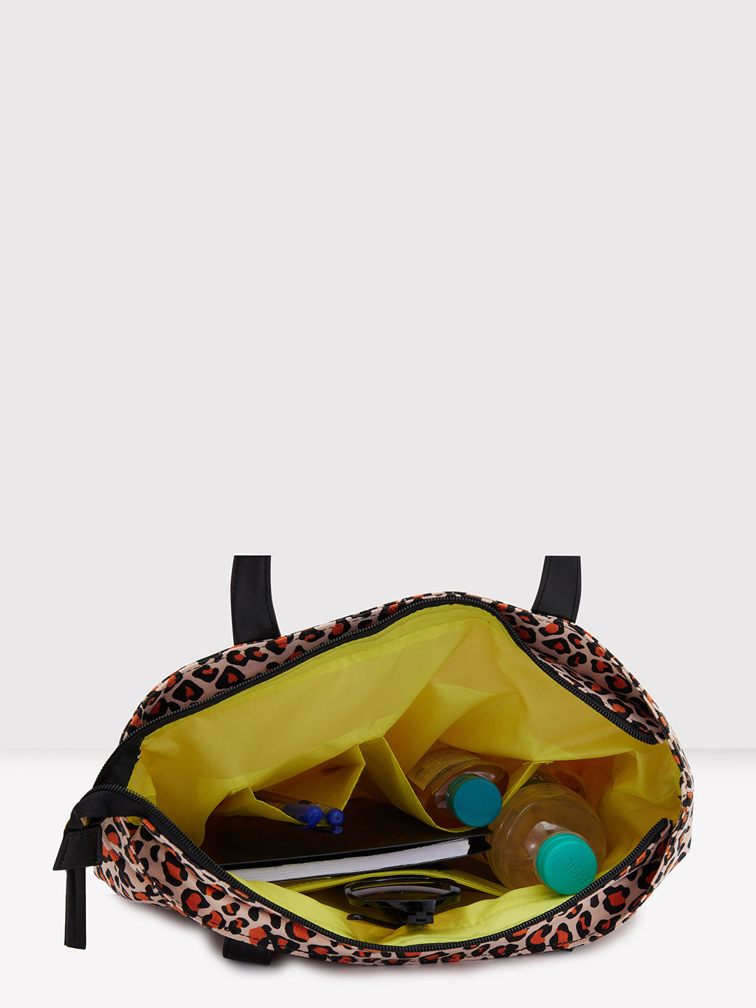 Caprese Karel Medium Orange Tote Bag - Image 4
