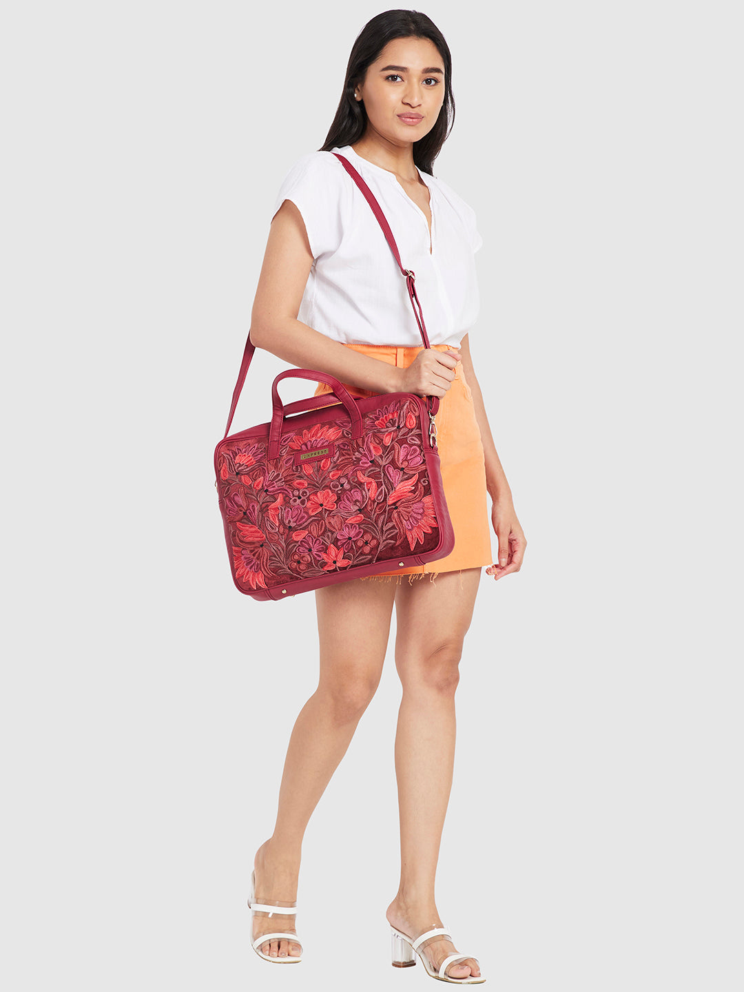Caprese Tresna Large Maroon Laptop Tote Bag - Image 3