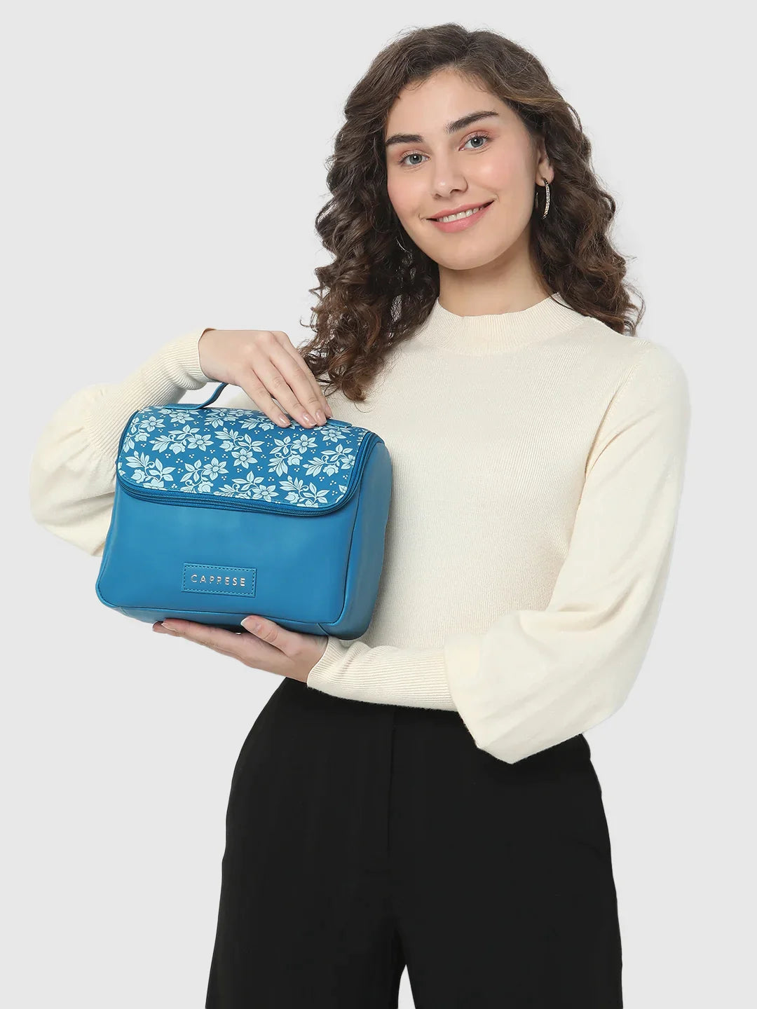 Caprese Bonita Medium Blue Vanity Case - Image 4