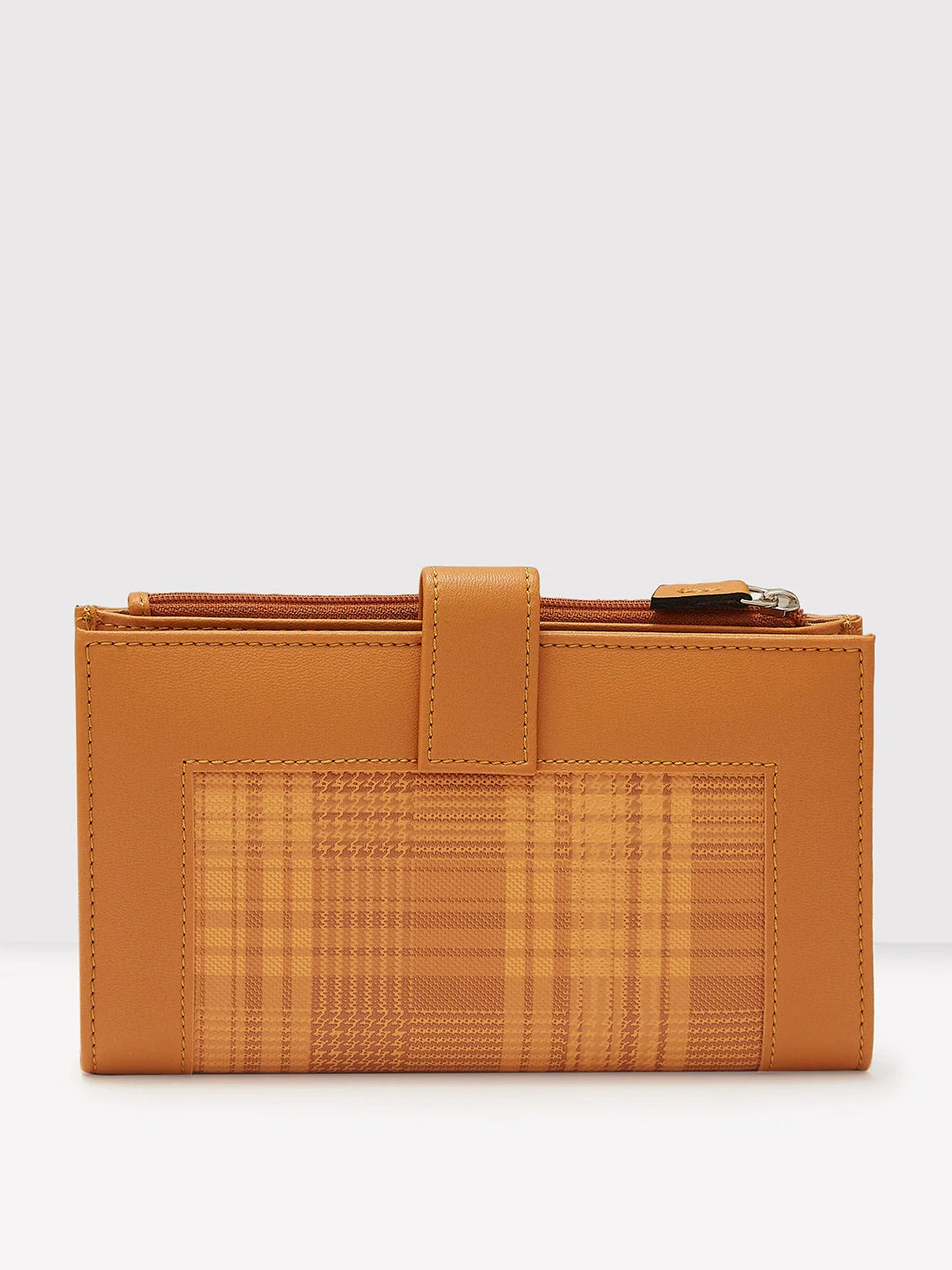 Caprese Avery Large Tan Bifold Wallet - Image 2
