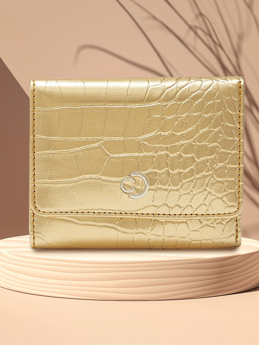 Caprese Kristy Small Wallet - Image 5
